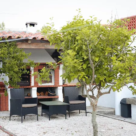 Casa Do Cedro Portuguese Pool & Hot Tub Colares